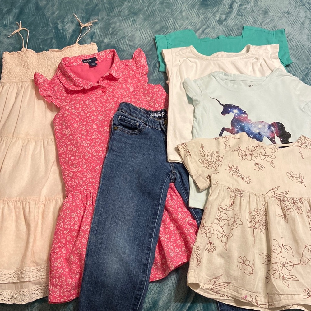 Large Lot of Girls Gap Clothes